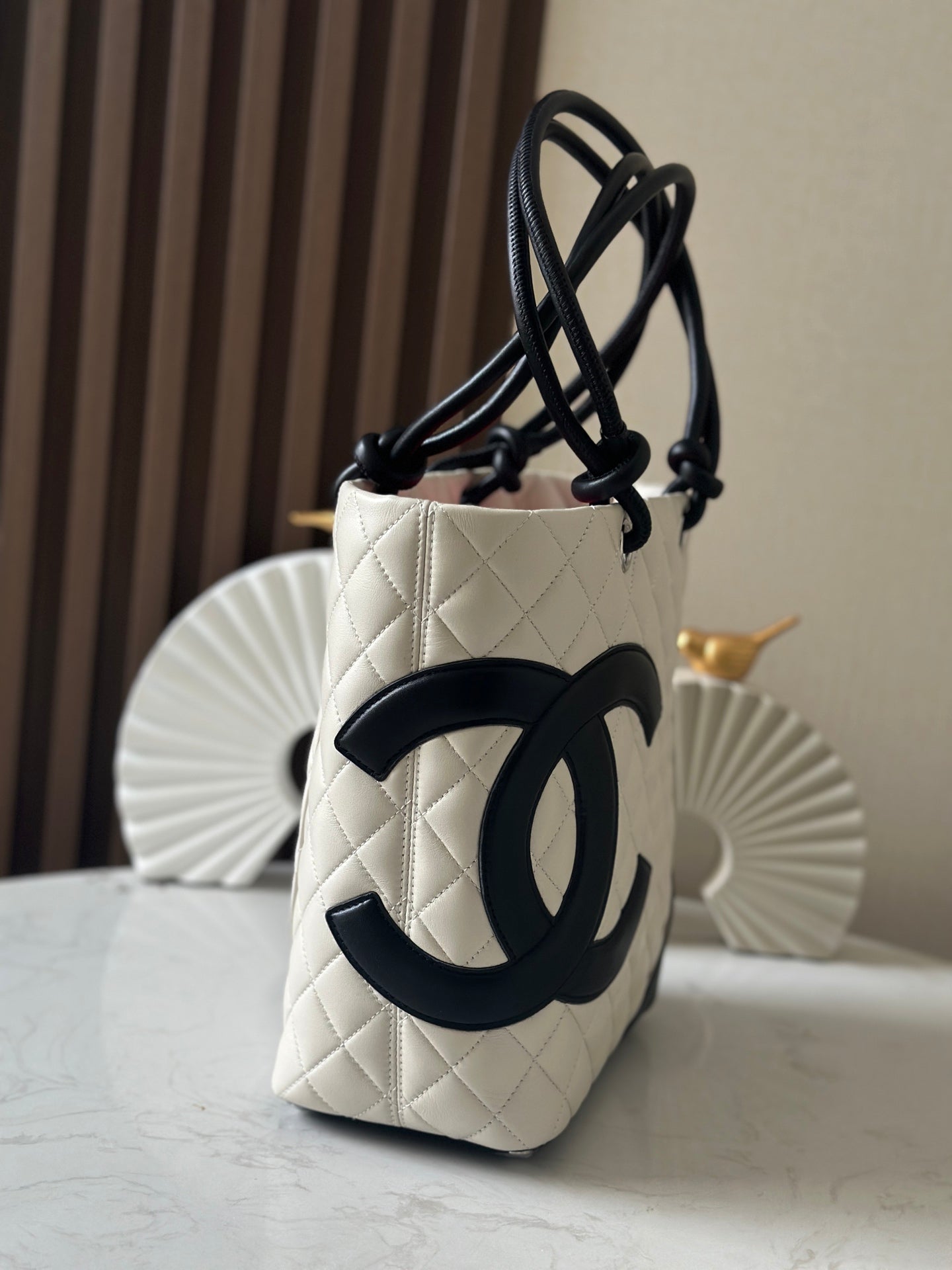 Chanel 25s Cambon Ligne Tote Bag 24cm In White Mix Black Calfskin