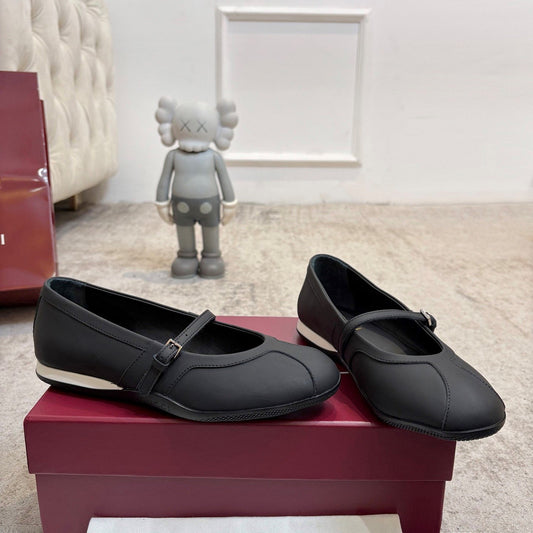 GG Shift Ballerina Black Leather 824473