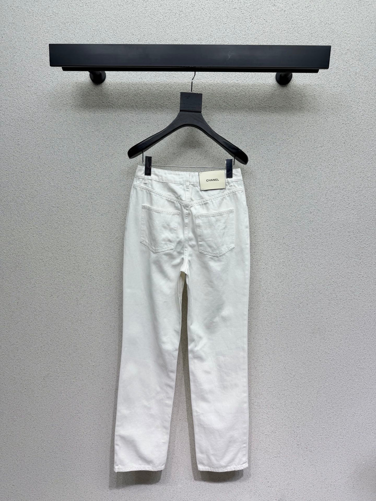 CC 26s Metal Buckle Pockets Jeans White Denim 404488