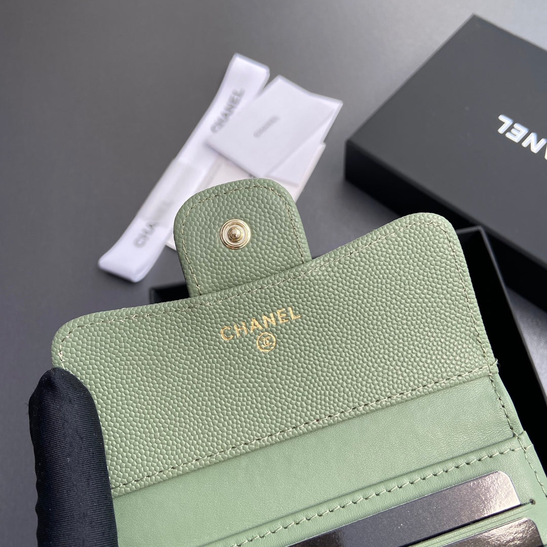 CC 82288 Classic Flap Wallet Olive Green Caviar GHW 229896