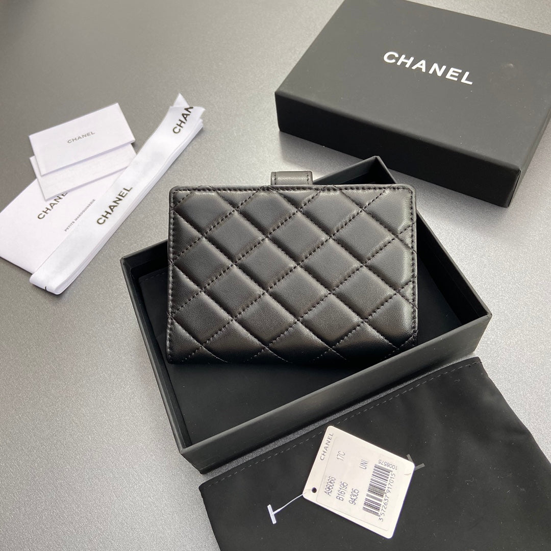 CC 96066 Compact Wallet Black Sheepskin Sliver Steel 234607