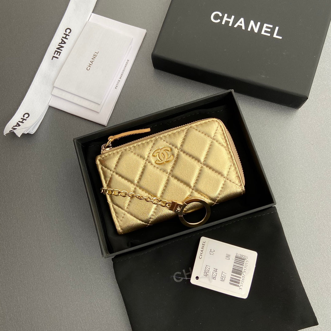 CC Hook & Chain Zipper Card Holder Gold Sheepskin GHW 234721