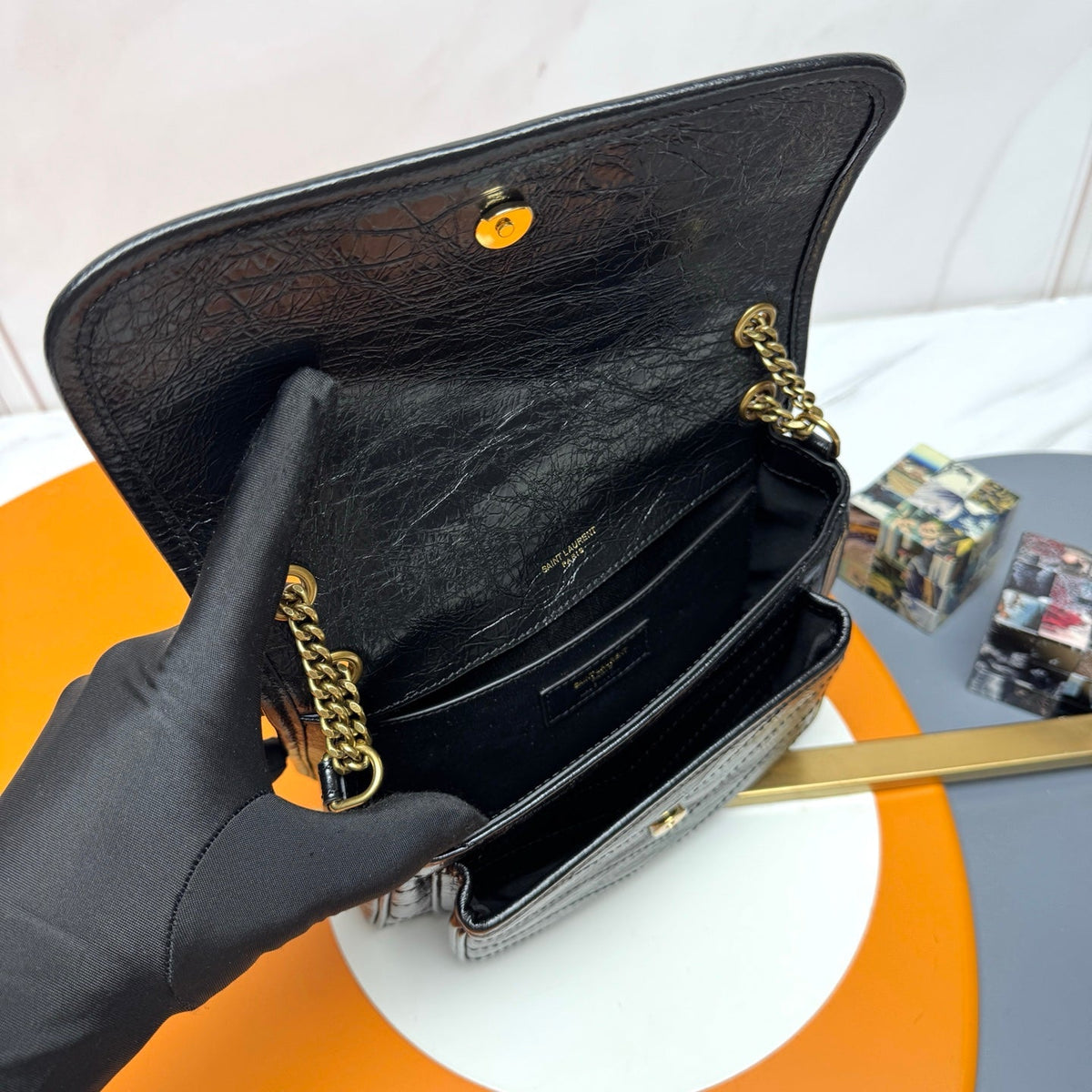 Niki Baby Shoulder Bag 22cm Black Glossy Leather 285487