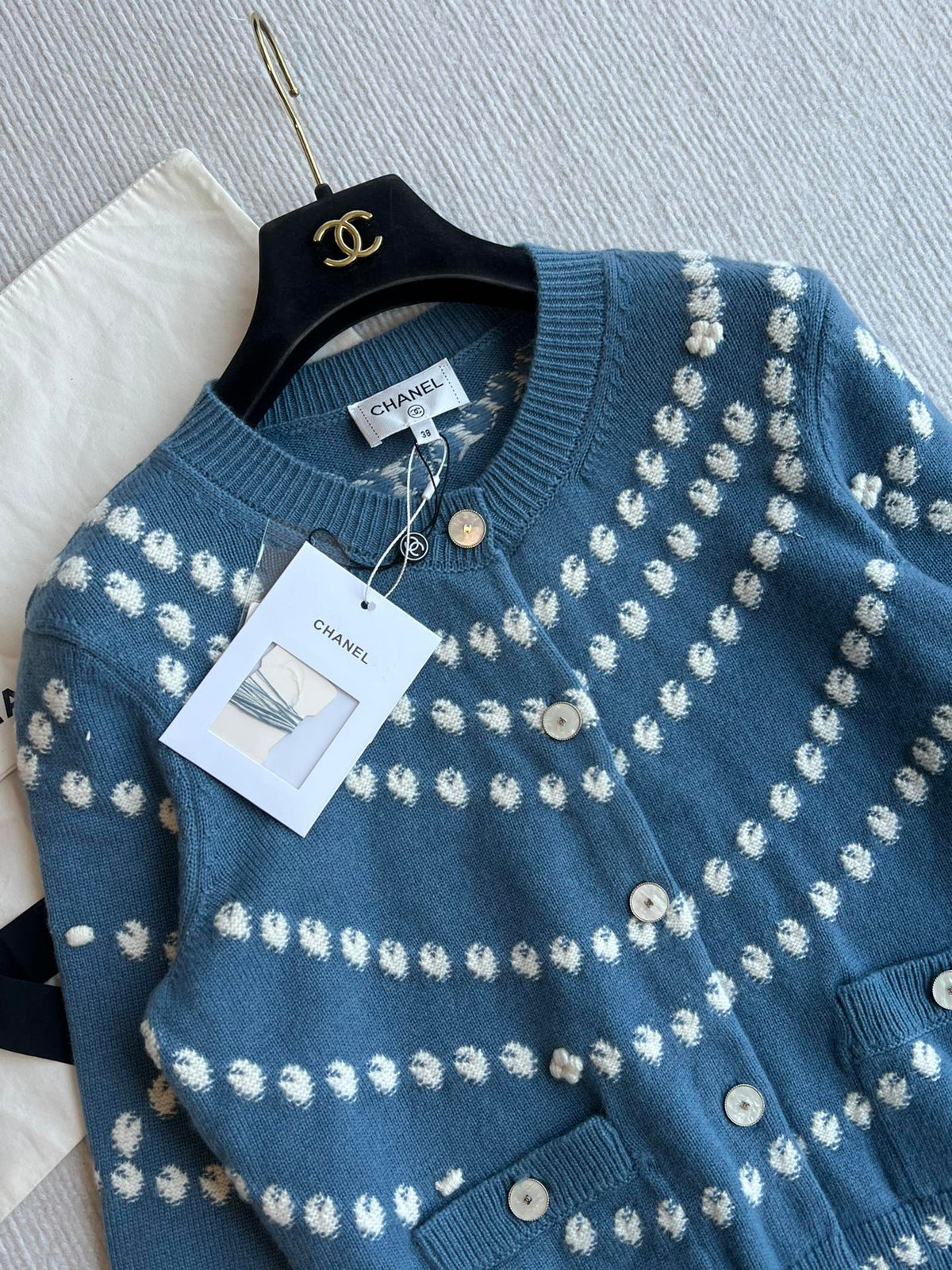 Chanel 25P Cardigan Dark Blue Mix White Cashmere 229517