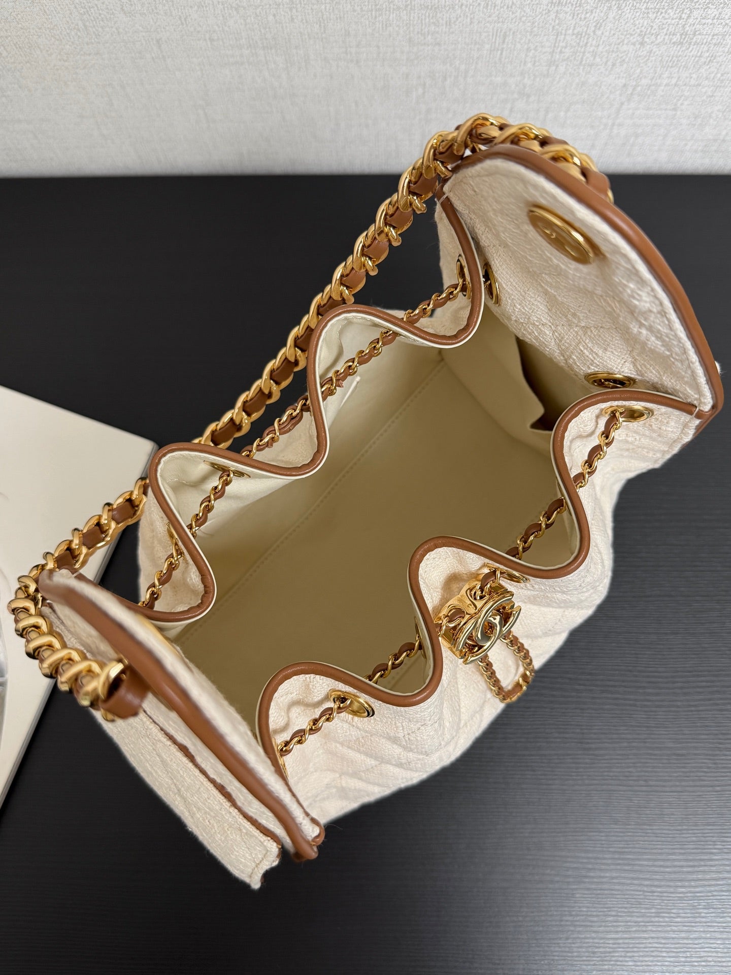 CC 2026ss Small Handbag 25 Ivory Brown Canvas Calfskin