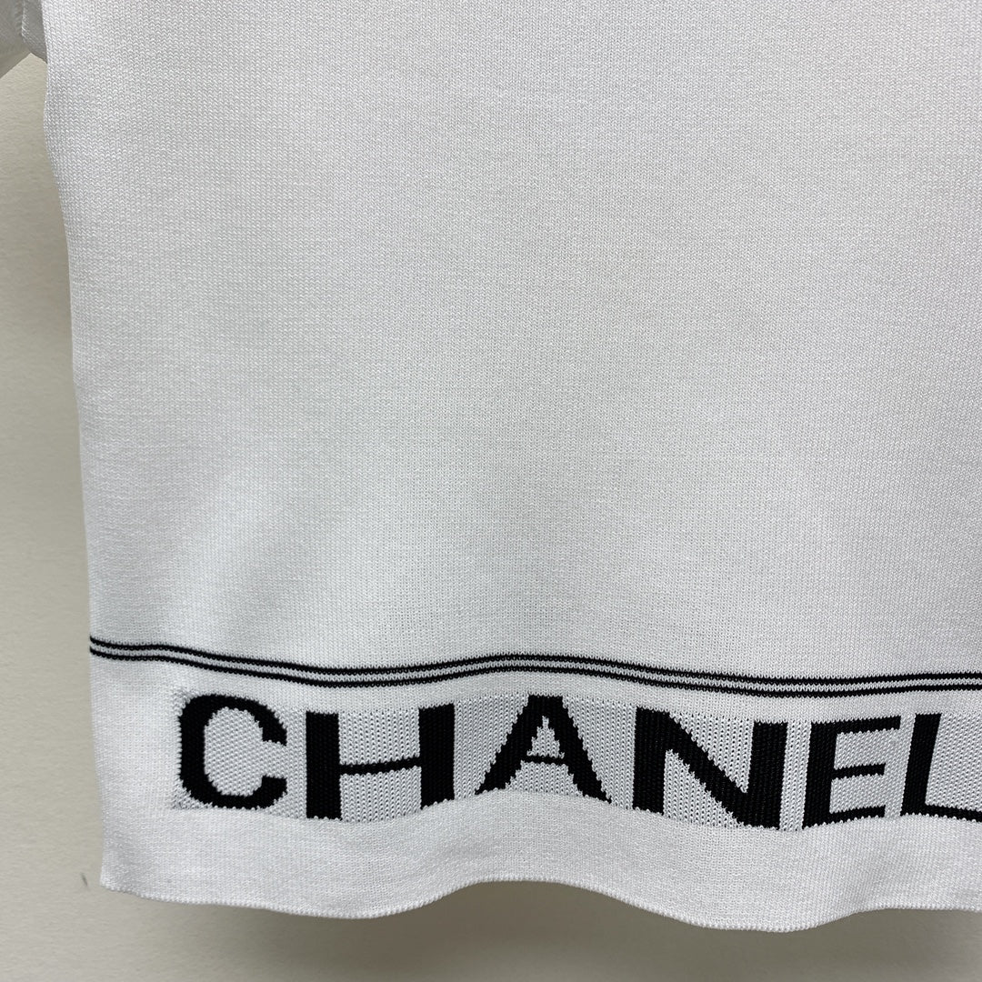 CC 25 Round Neck Knitted Embroidered Logo Top in White 277579