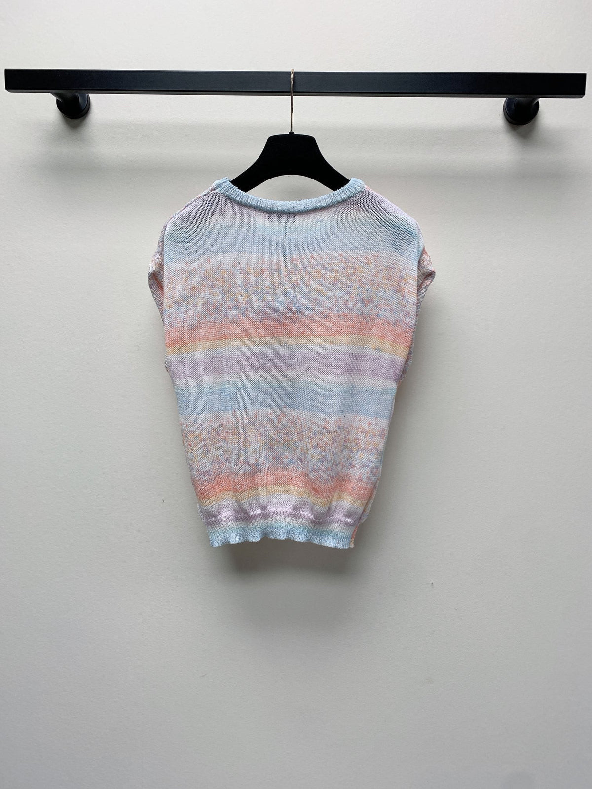 CC 25 Round Neck Contrast Color Stitching Sleeveless T-shirt in Colorful Tencel 277594