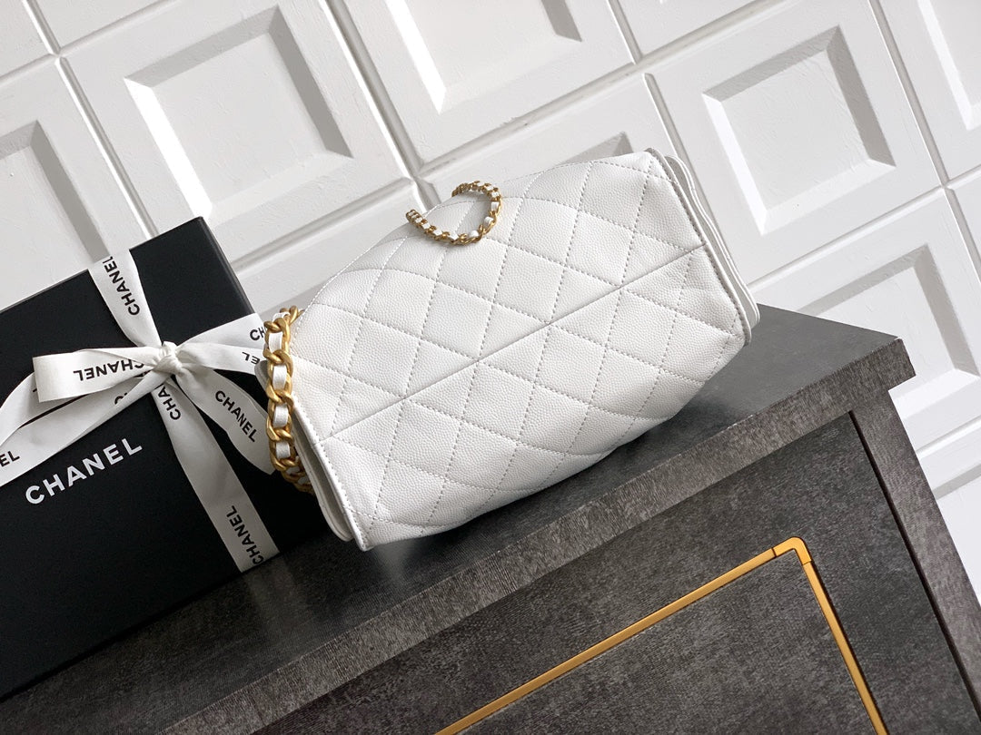 CC 25C Hobo Bags 20cm White Grained Calfskin