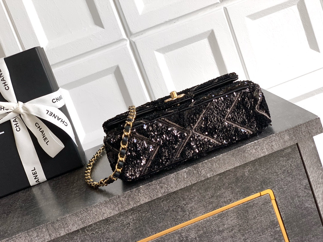 CC 26K Flap Bag 21cm Black Silk Sequin