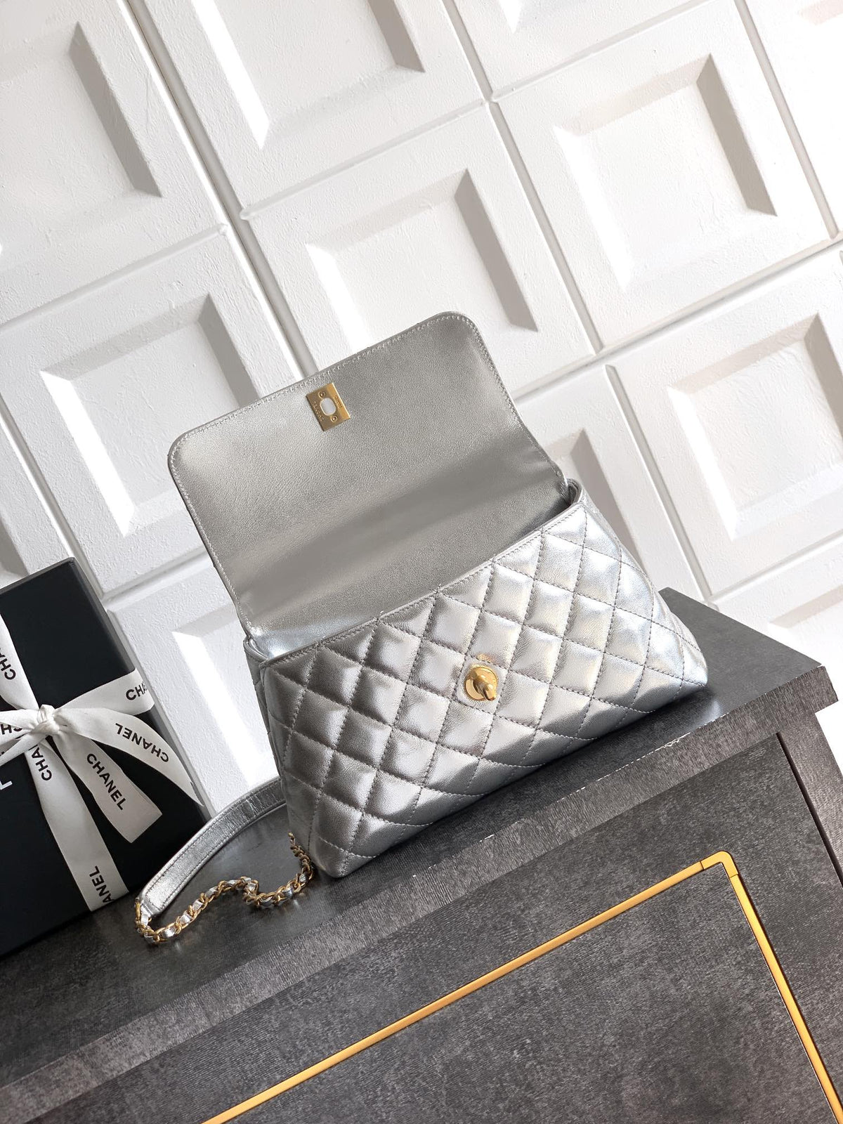 CC Coco Top Handle Bag 23cm Sliver Metalic Quited Leather