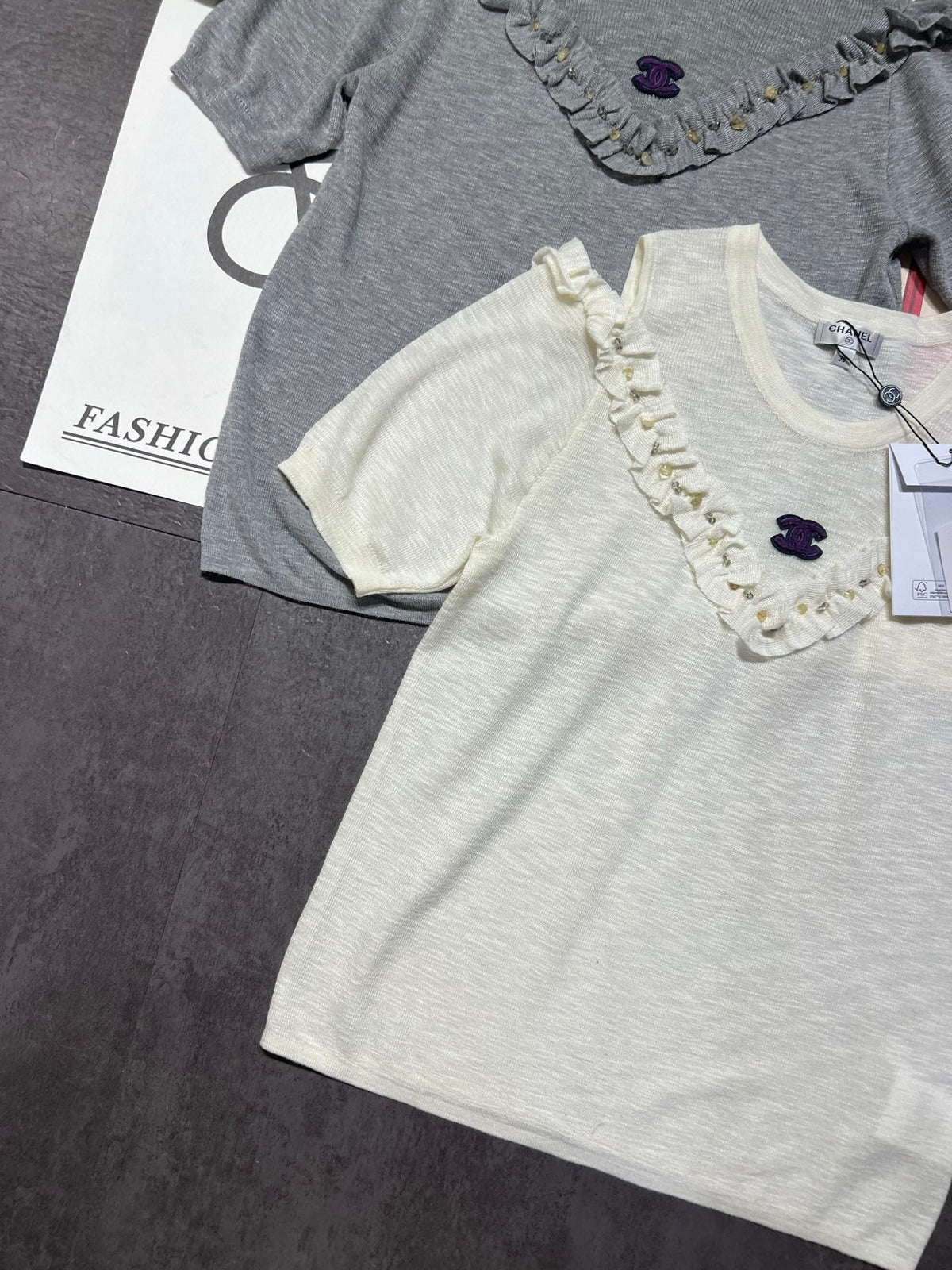 Chanel 26s Short-Sleeve Knit Top Style 1096