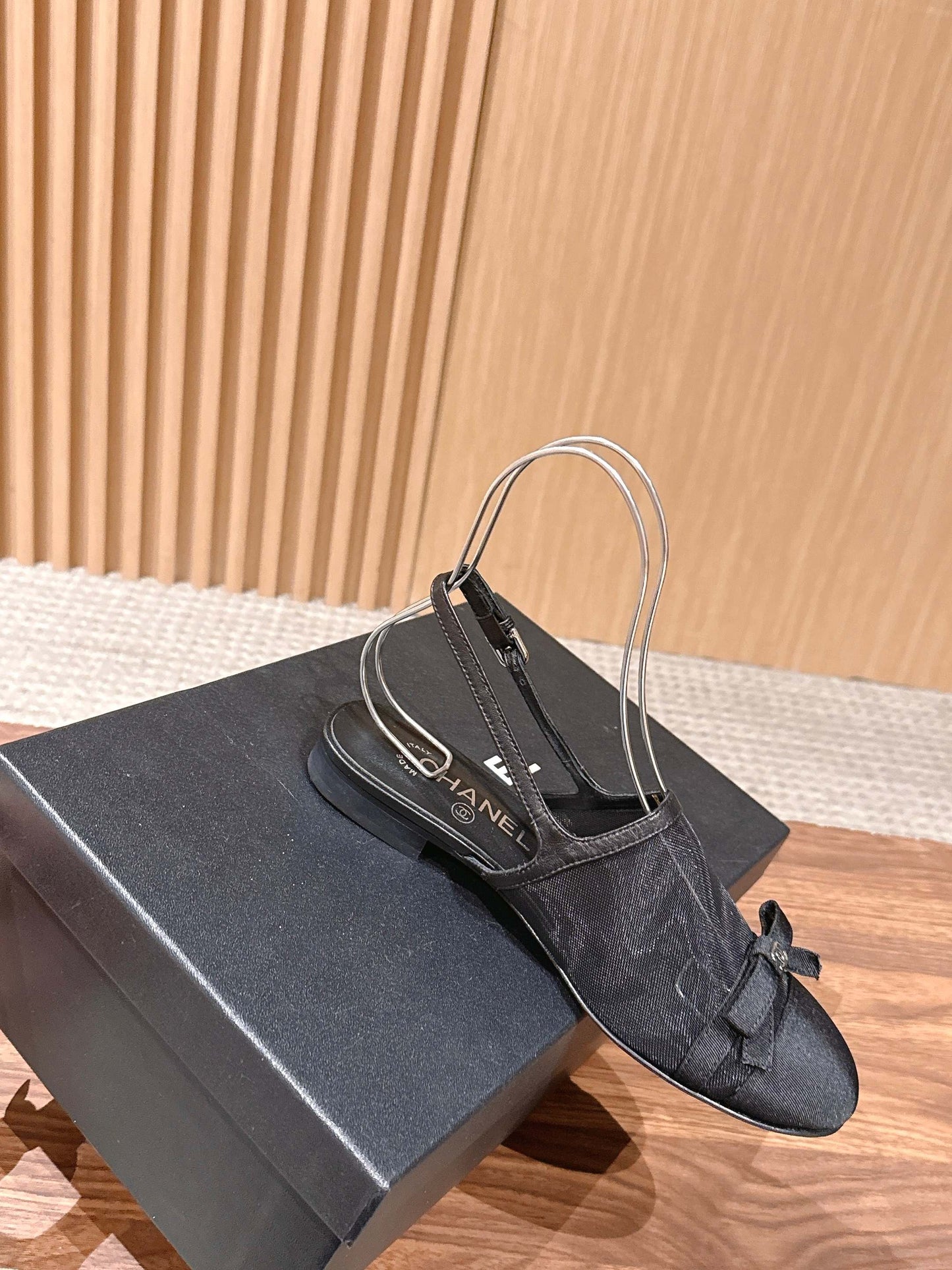 CC 26s Bow Slingback Black Cotton Mesh 692553