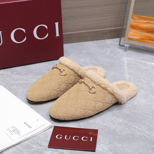 GG Horsebit Mules with Beige Insole Suede Shearing 547327