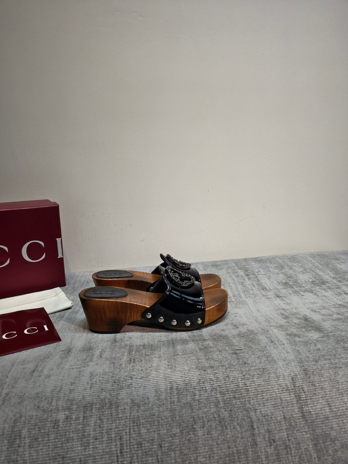 GG Clog Black Patent Leather 864267