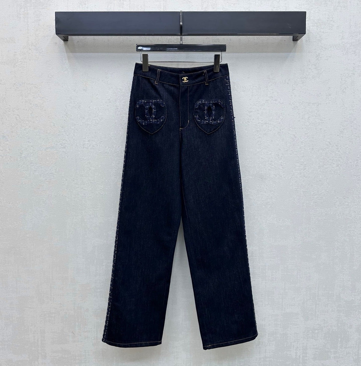 CC 26s Tweed Trim Wide Leg Jeans CC Logo Pockets Navy Blue Denim Cotton 427692