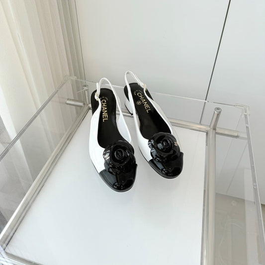 CC 26s Slingback Floral 3.5cm Black White Patent Leather 597415