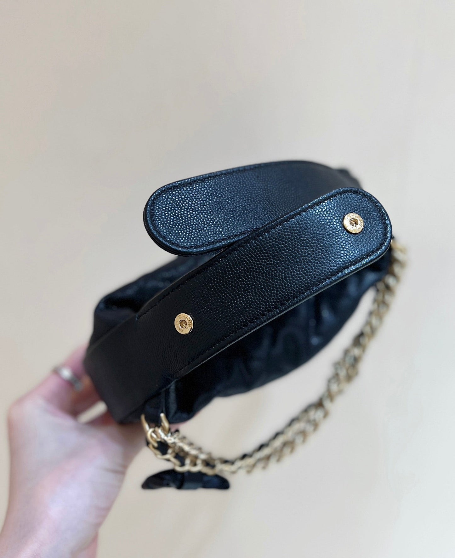 CC Double Chain Bow Pouch Caviar GHW 289787