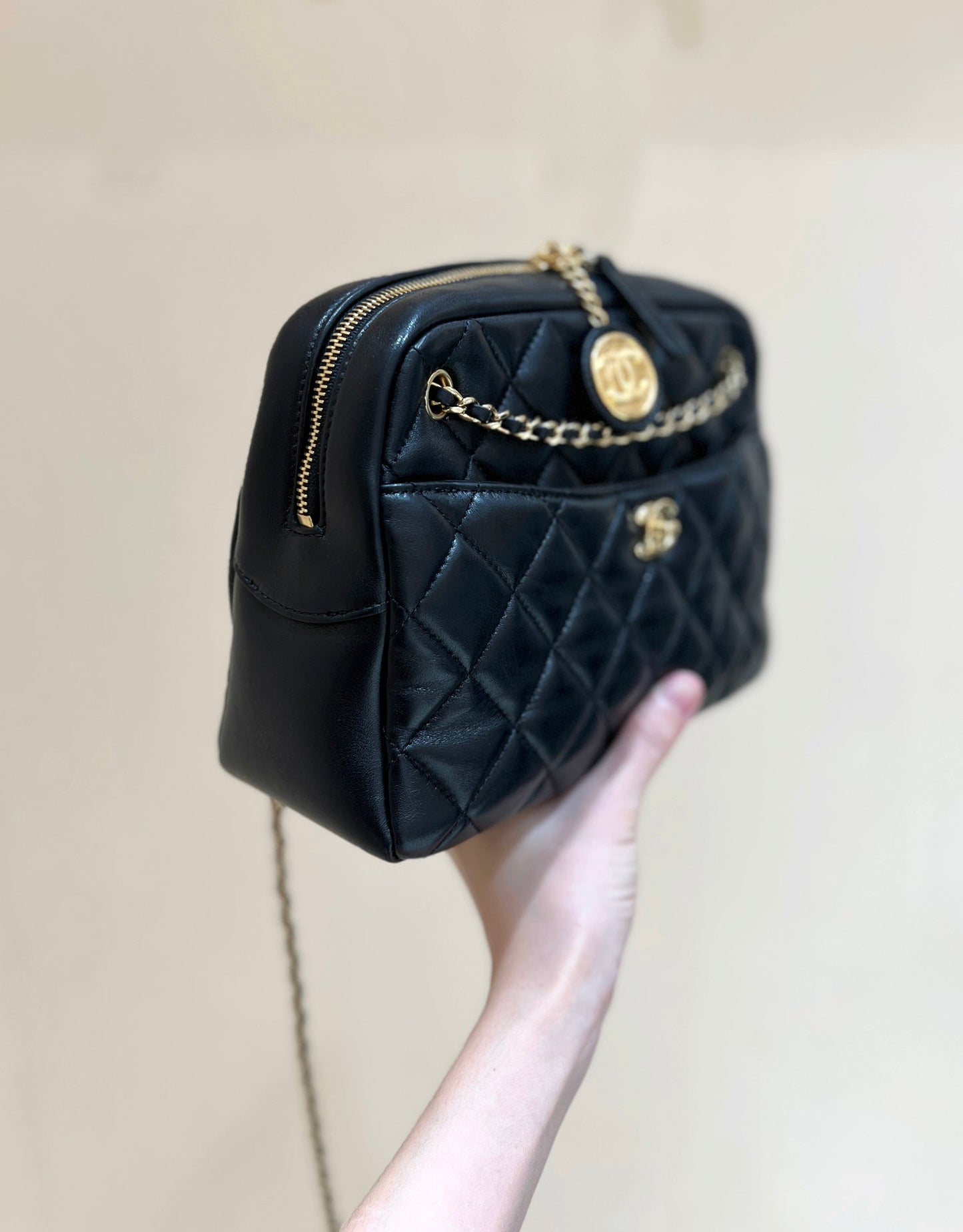 CC  24K Gold Coin Camera Bag 24cm Black Lambskin Light GHW