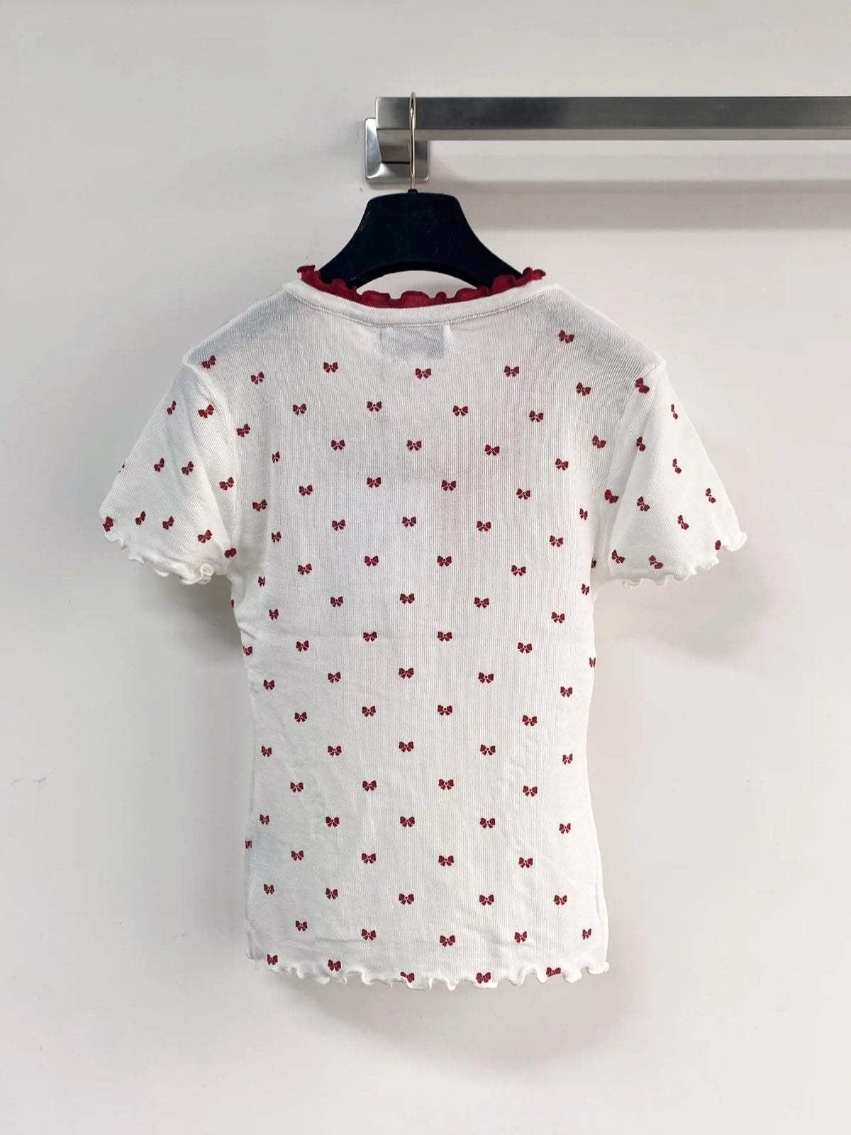 Chanel 2026 V-neckline With Scalloped Trim Shirt White and Red Wool