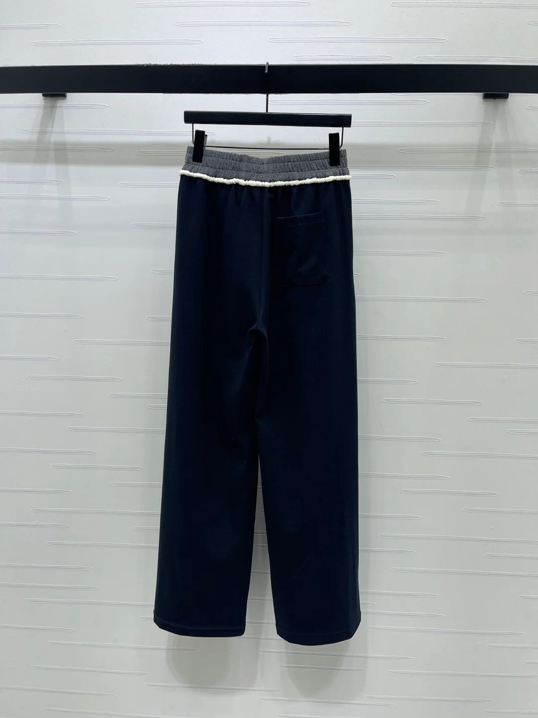 Chanel 2026 Wide-leg Sweatpant Cream and Navy Blue Tencel Cotton