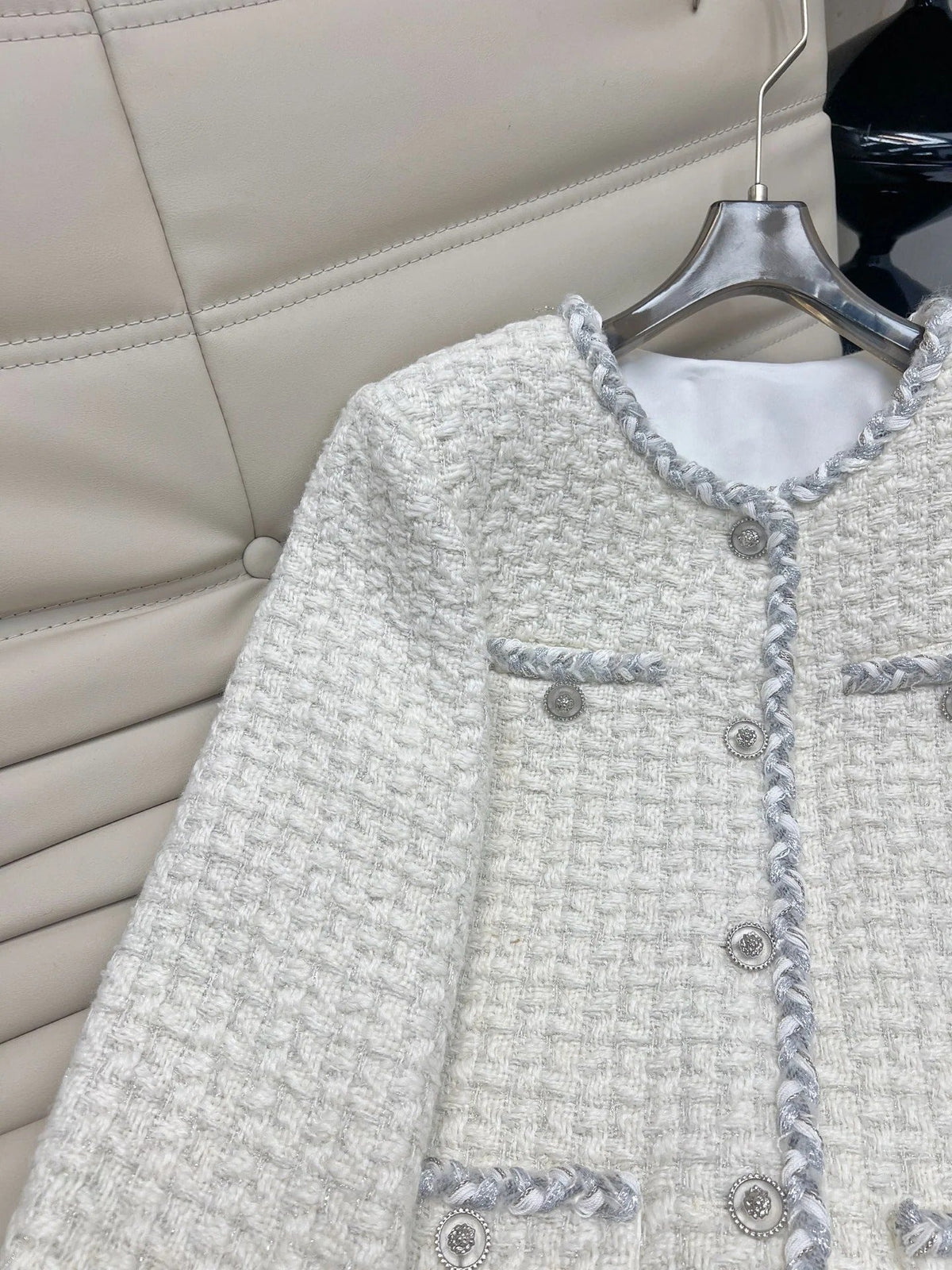 CHANEL 25S ROUND-NECK KNIT CARDIGAN 378