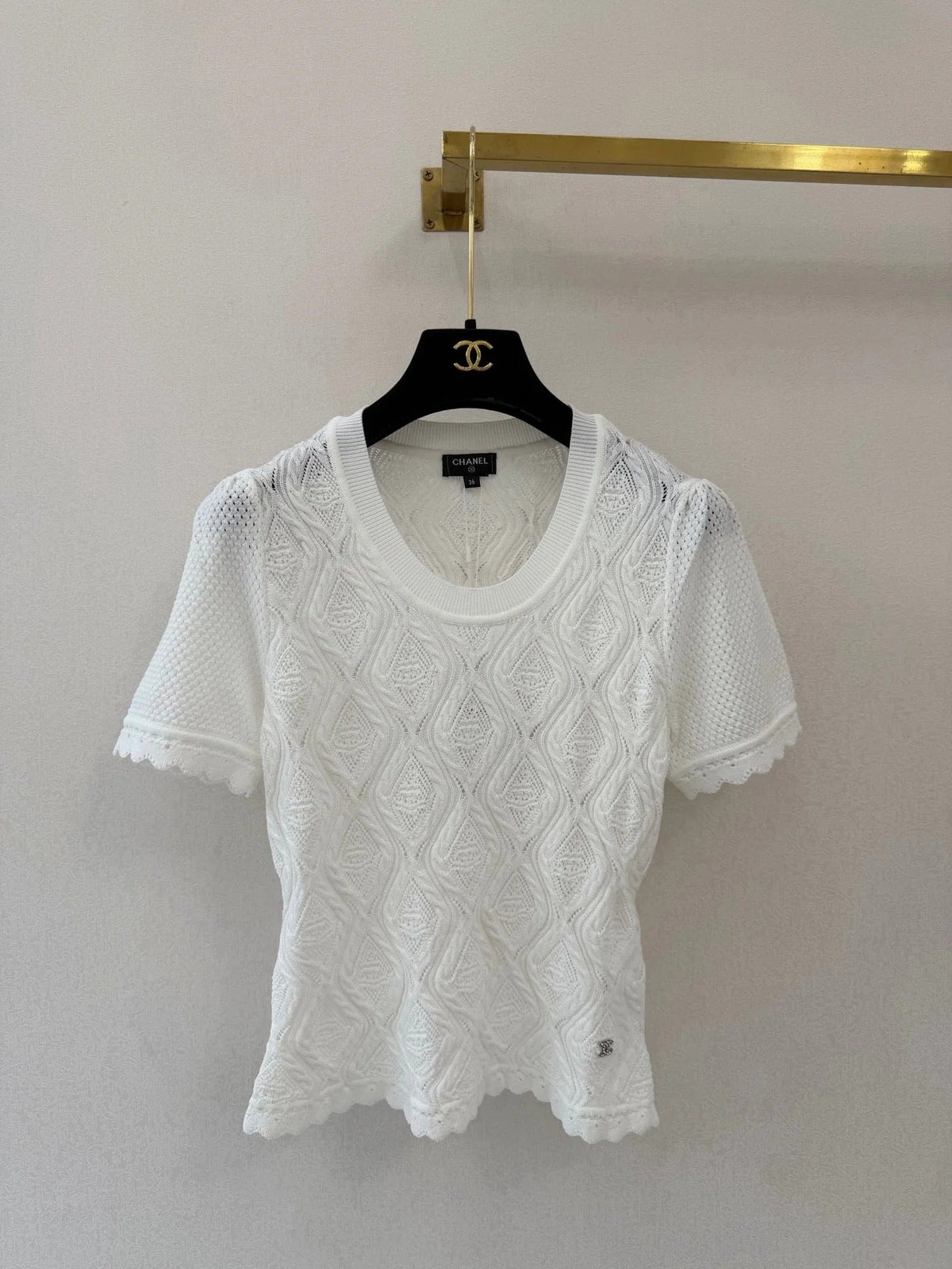 Chanel 2026 Crew Neck Short-sleeved Shirt Black and White Cotton 394767