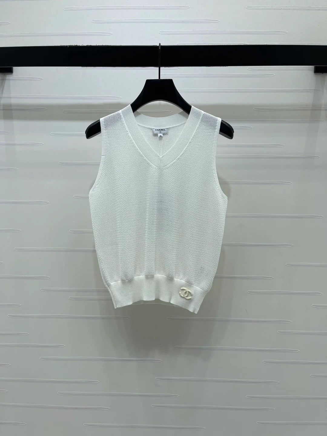 Chanel 2026 Vest Black and White Silk Polyester 136355