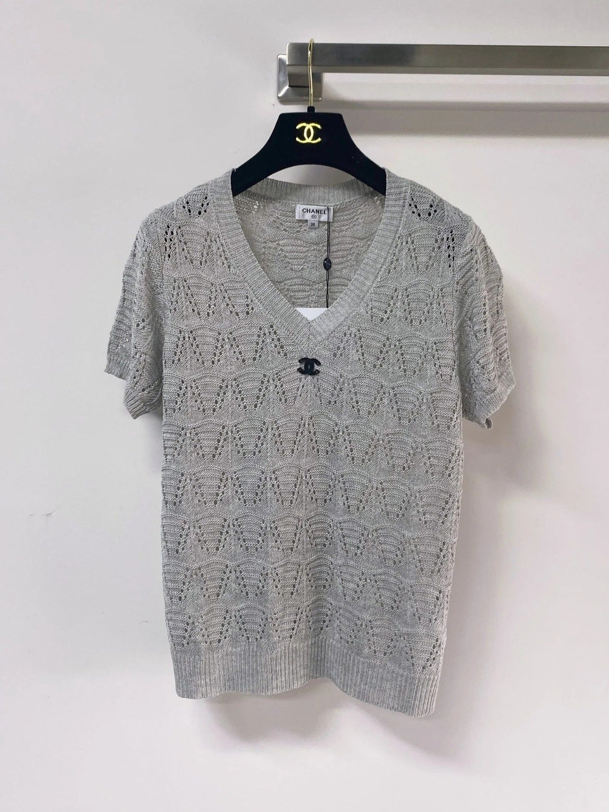 Chanel 2026 V-Neck Short-Sleeved Shirt Laine Wool 463520