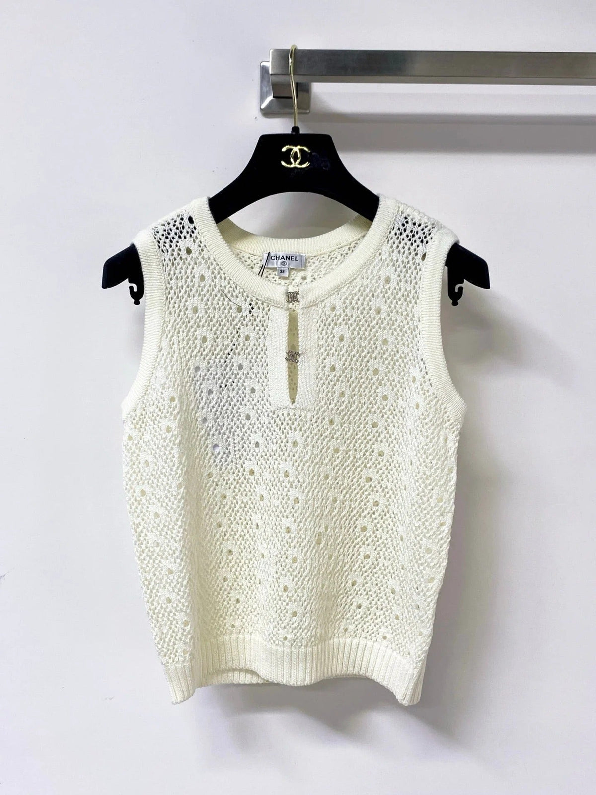 Chanel 2026 Sleeveless Crochet Knit Vest Logo Buttons 449832