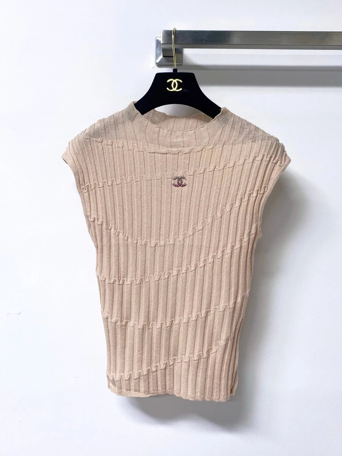 Chanel 2026 Crew Neck Knit Vest Top Tencel 439819