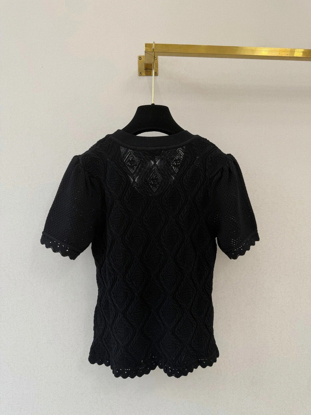 Chanel 2026 Crew Neck Short-sleeved Shirt Black and White Cotton 394767