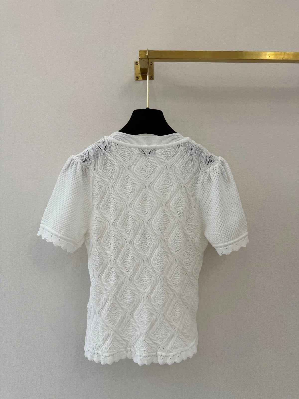 Chanel 2026 Crew Neck Short-sleeved Shirt Black and White Cotton 394767