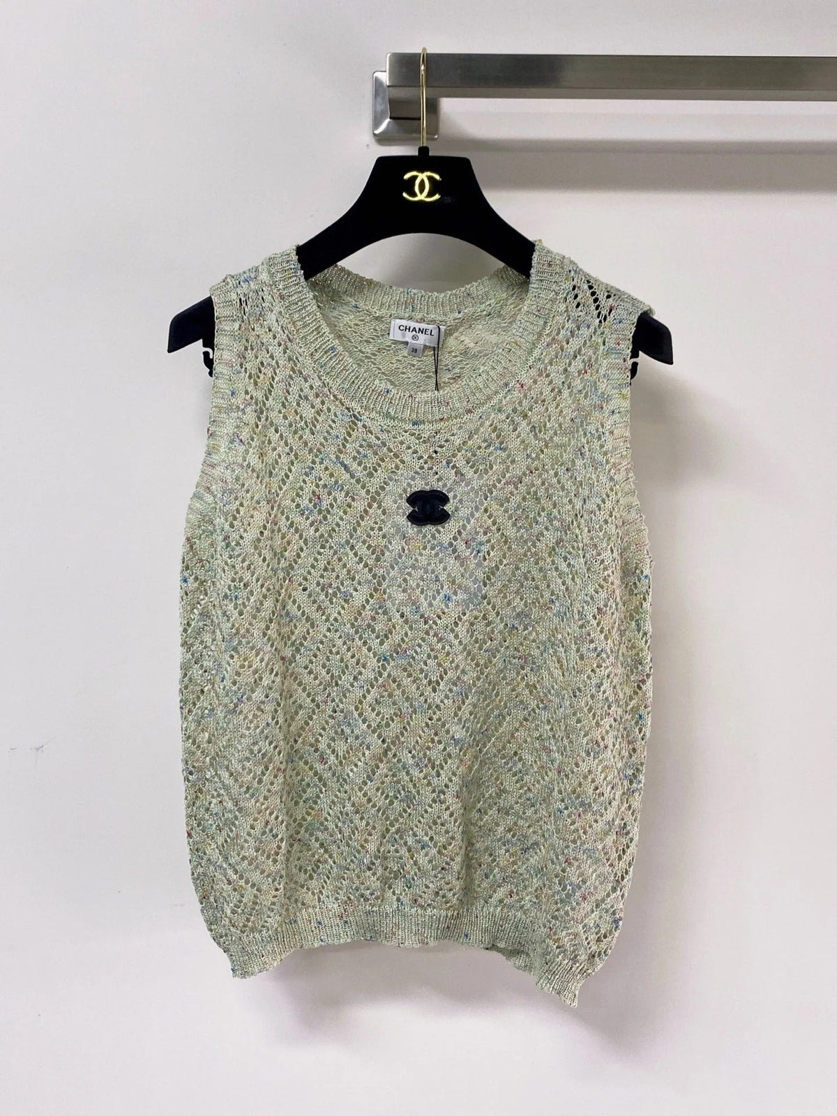 Chanel 2026 Knit Vest Vibrant Wool Laine 463540
