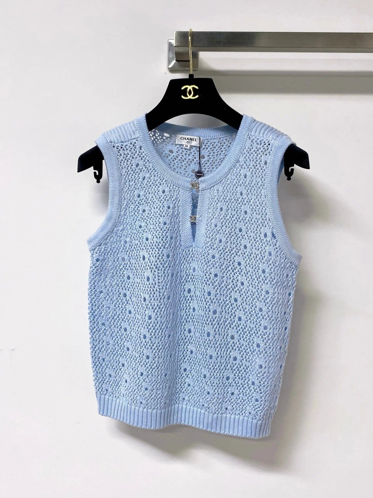 Chanel 2026 Sleeveless Crochet Knit Vest Logo Buttons 449832