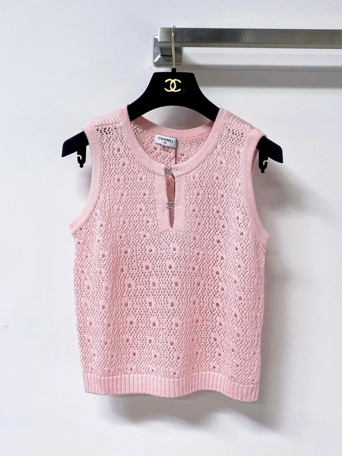 Chanel 2026 Sleeveless Crochet Knit Vest Logo Buttons 449832