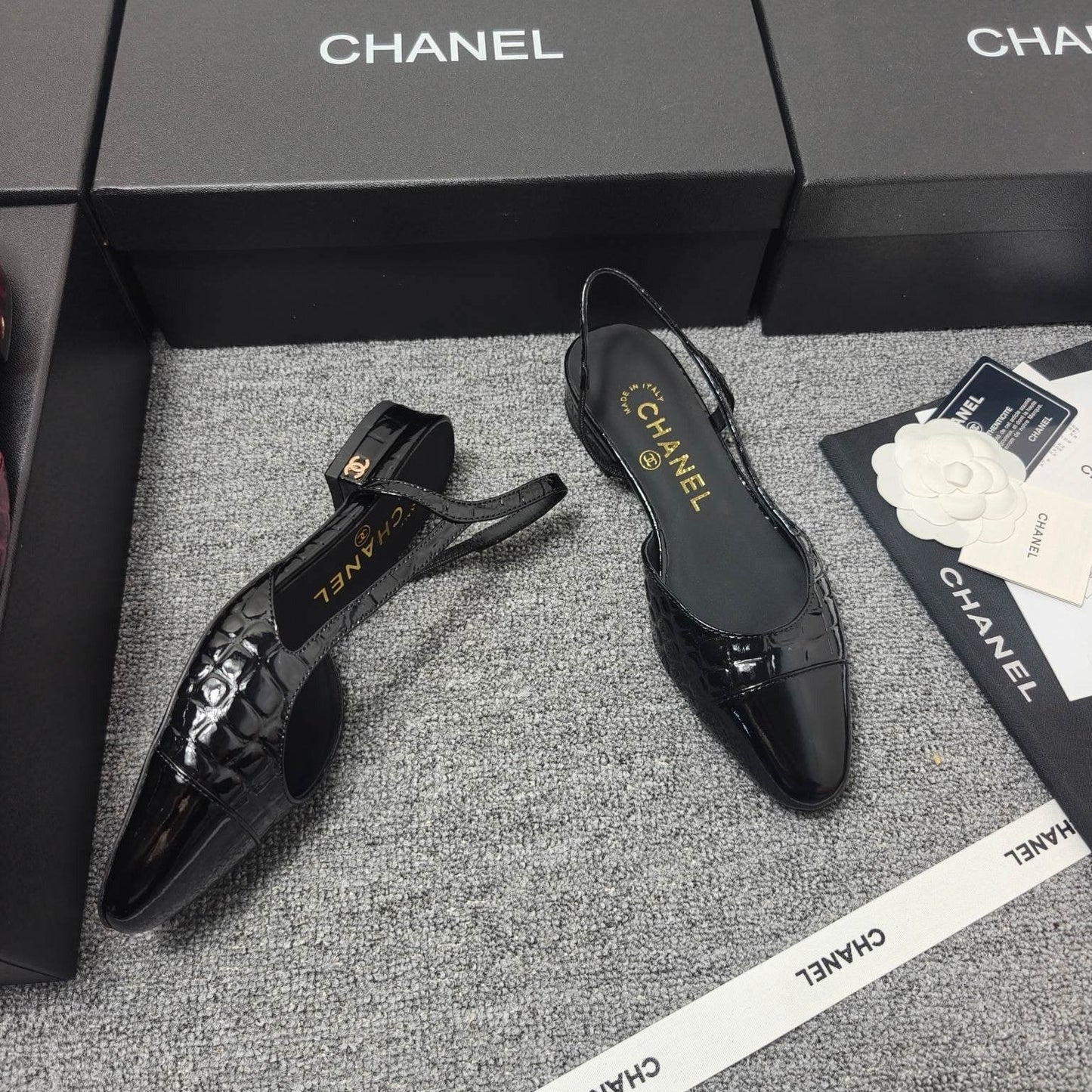Chanel 2026 Crocodile Empossed Slingback Glossy Calfskin 855982