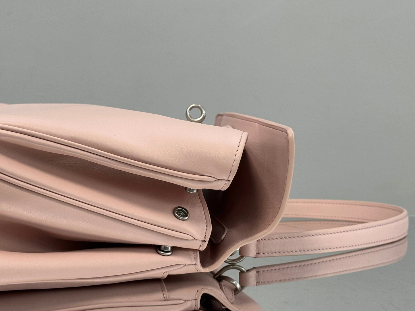 Balenciaga Medium Bag 35 Light Pink Calfskin Sliver Hardware