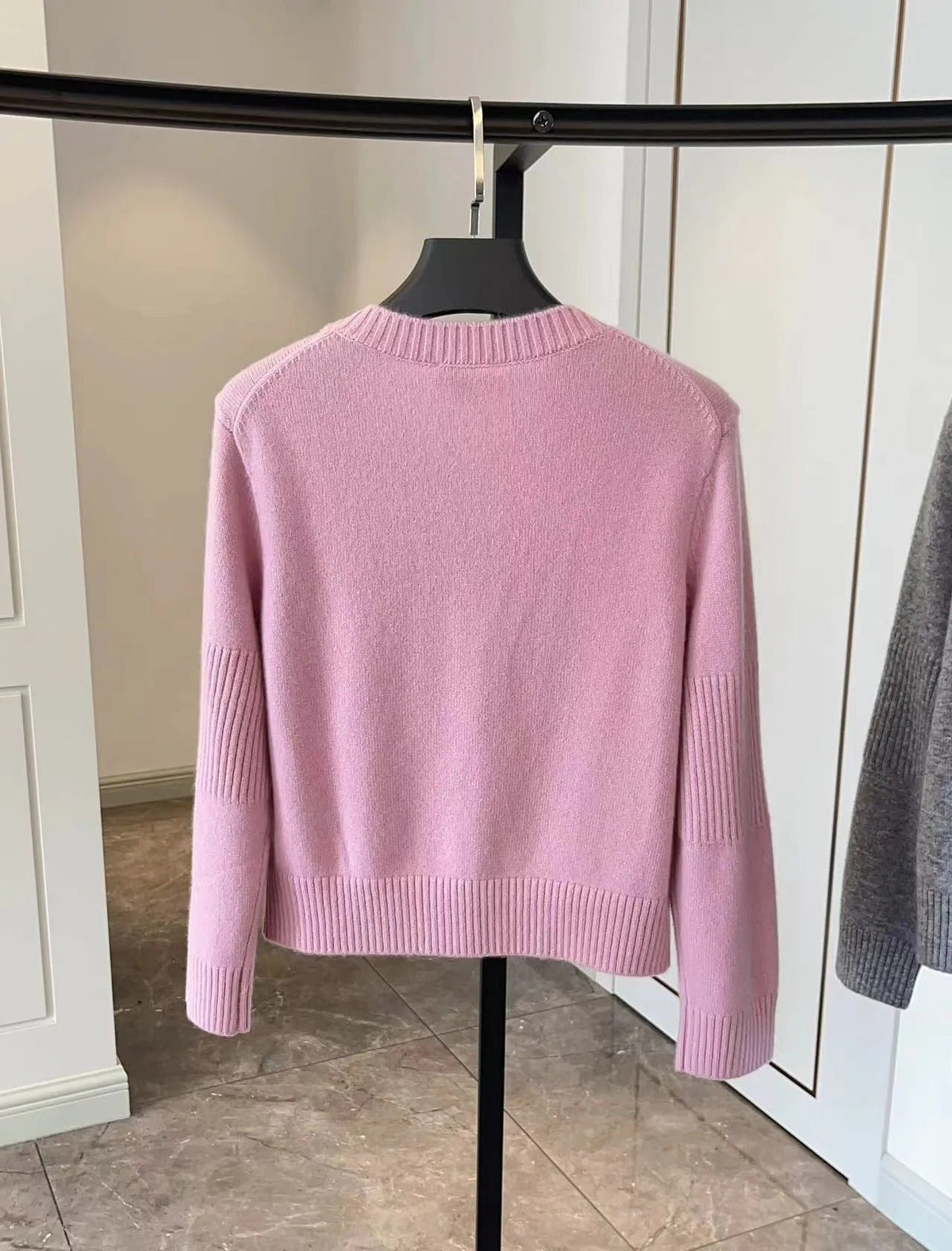 CC CRYSTAL BUTTON PINK CARDIGAN