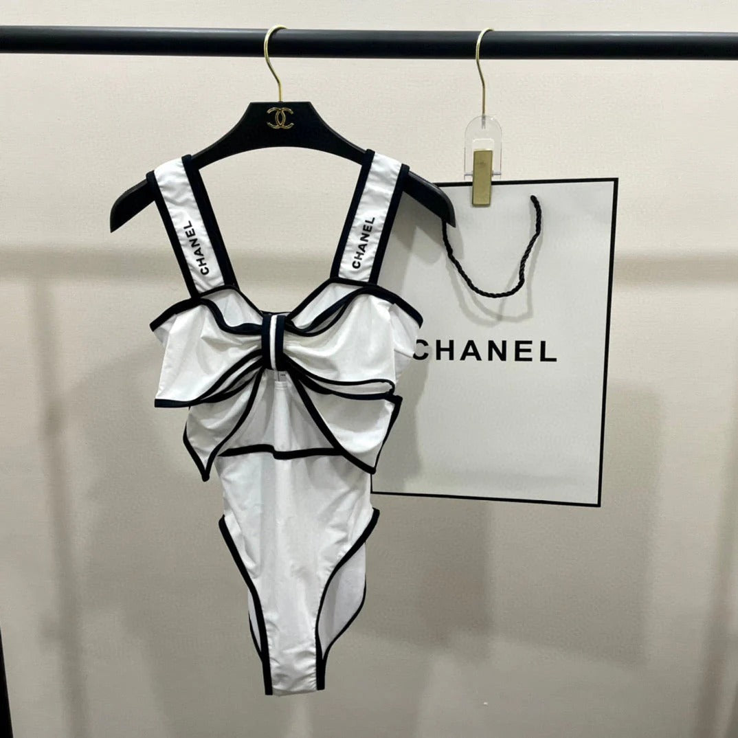 BODYSUIT SWIMSUIT IN WHITE AND BLACK TRIM 627828