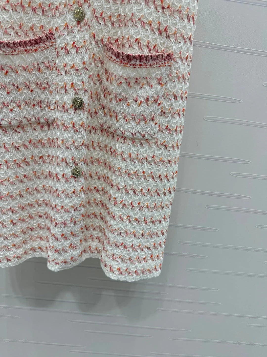 CHANEL 25S ROUND NECK KNIT DRESS WITH PEARL TAG 264026