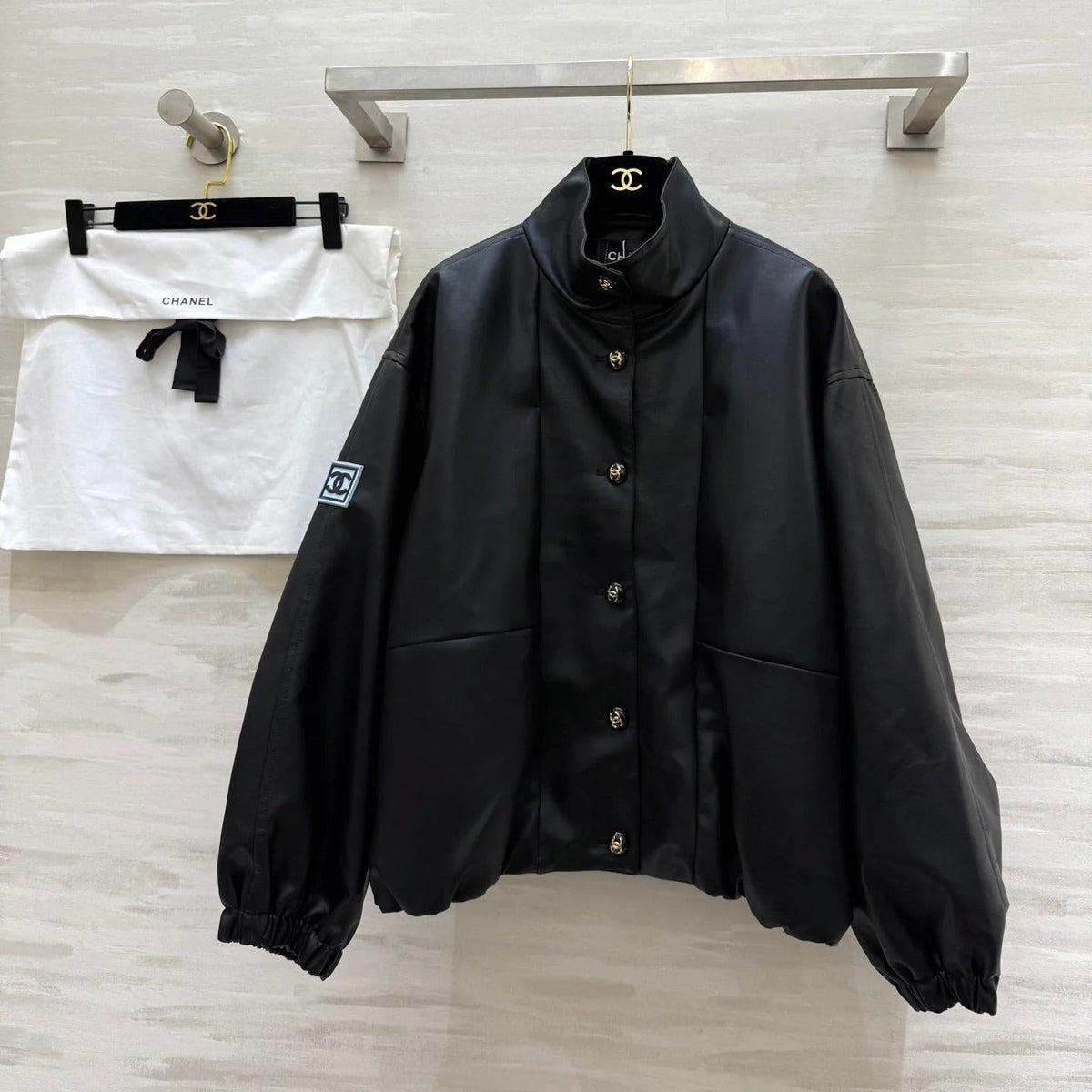 CHANEL 25S STAND-COLLAR LEATHER JACKET 291