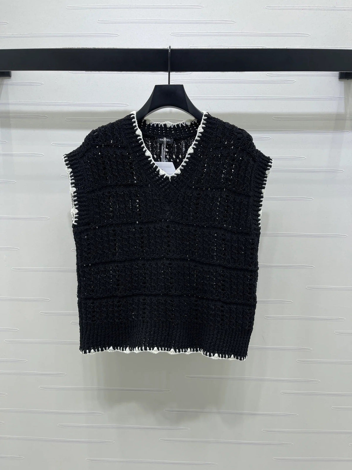 Chanel 2026 V-Neck Knit Vest Black and White Cotton Polyamide