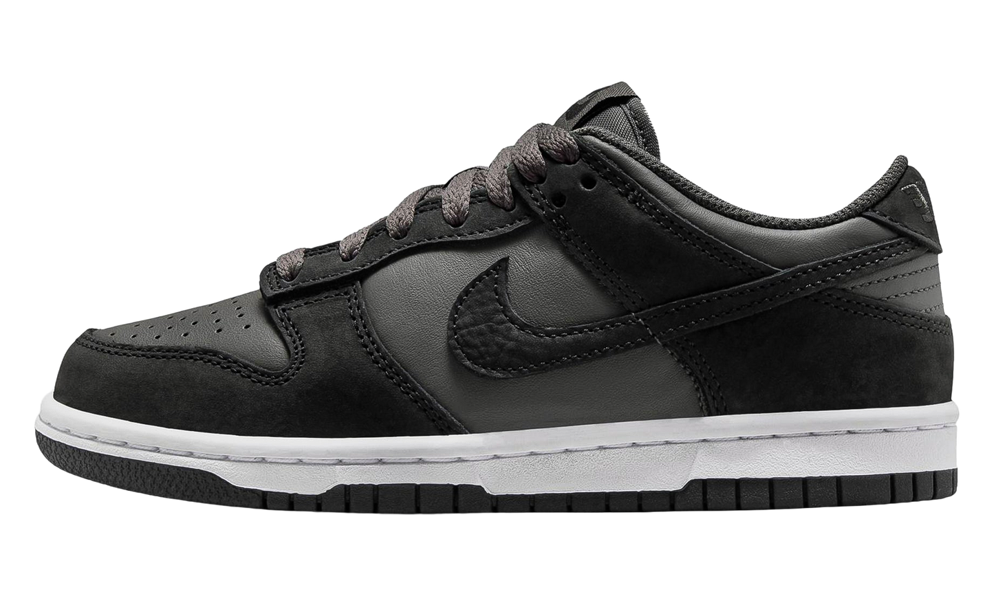 Dunk Low SE "Medium Ash Black" IO0319 200