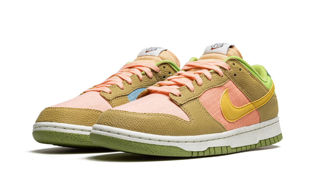 Dunk Low "Sun Club" DM0583 800