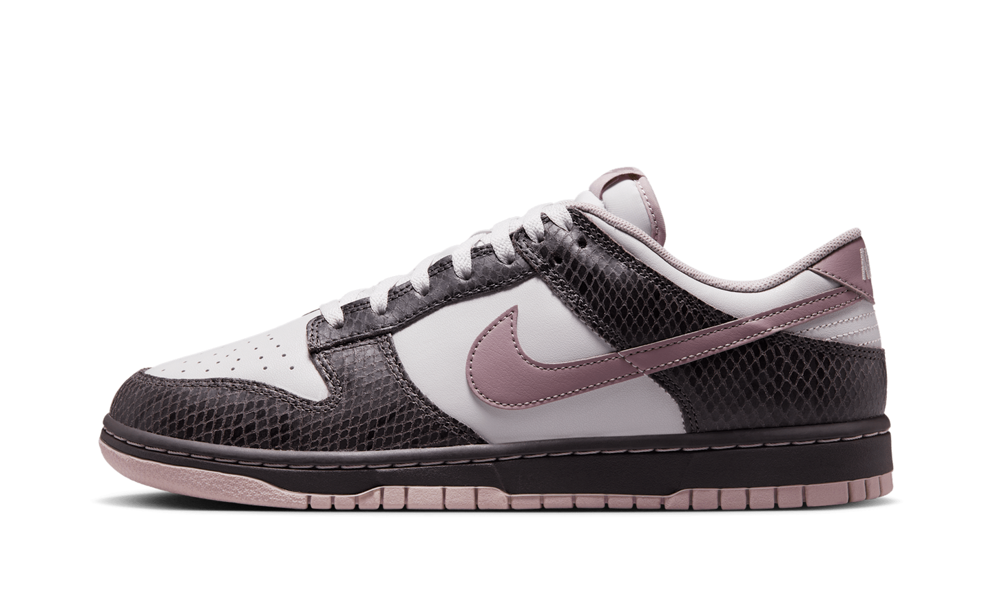 Dunk Low SE "Medium Ash Violet Snakeskin" HV6932 299