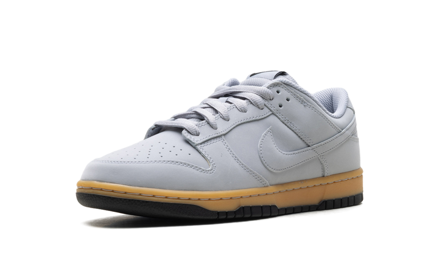 Dunk Low SE "Wolf Grey" HQ1932 001