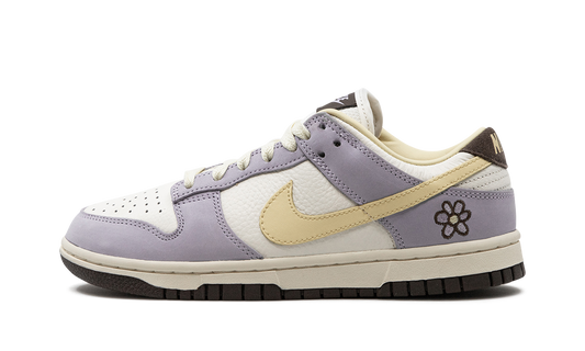 Dunk Low Premium WMNS "Lilac Bloom" FB7910 500