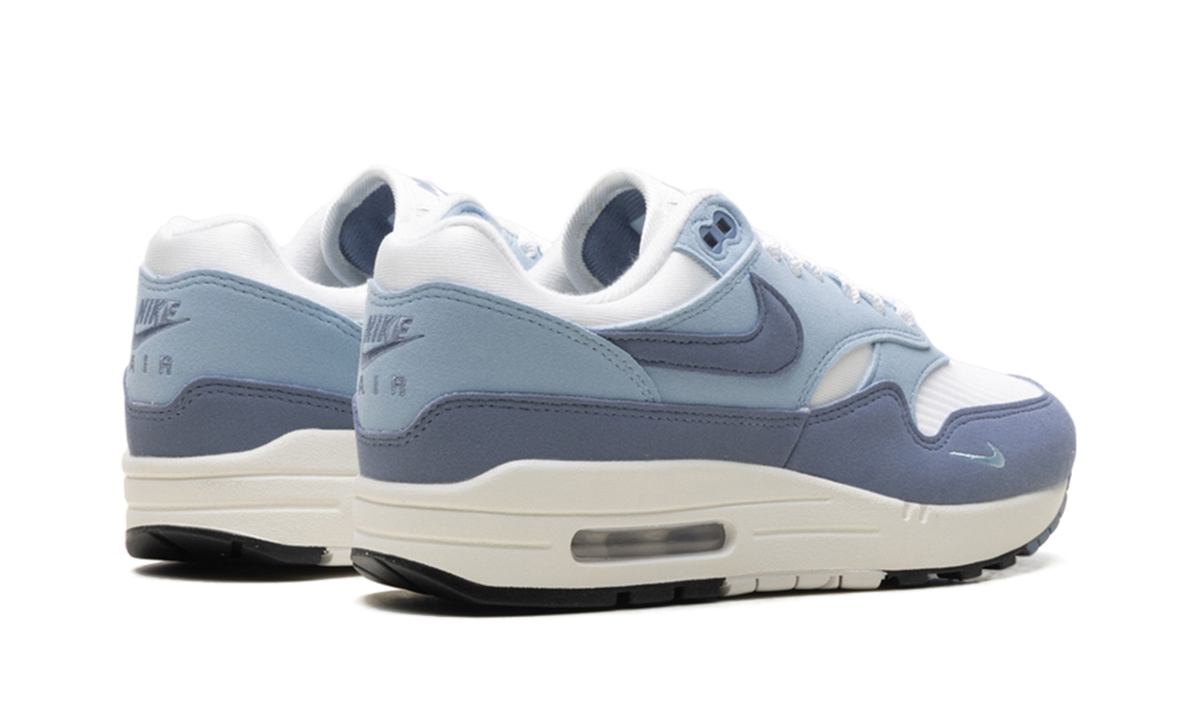 Nike Air Max 1 '87 WMNS "Light Armory Blue Ashen Slate" HF1194 102