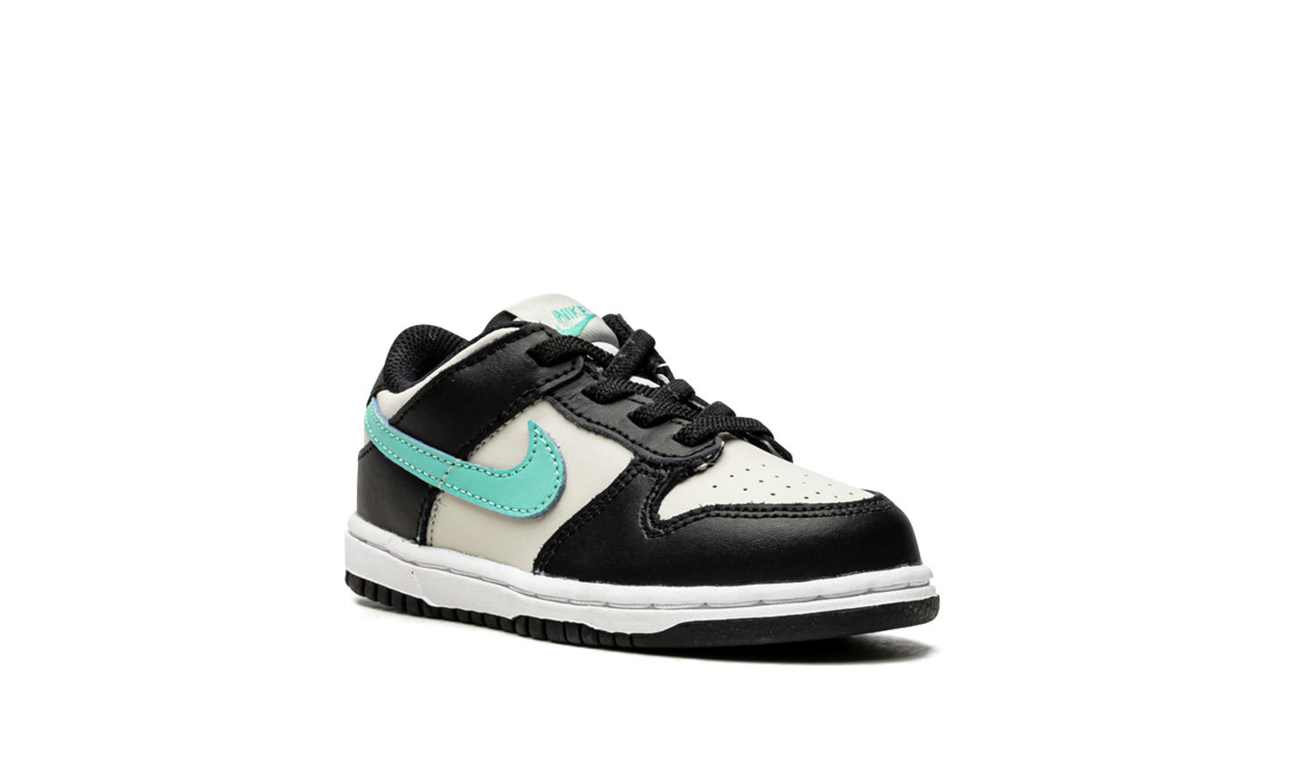 Dunk Low TD "Tropical Twist" CW1589 003