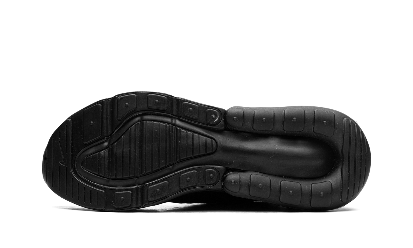 Air Max 270 "Triple Black" AH8050 005